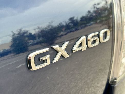 Used 2020 Lexus GX 460 Premium w/ Premium Package AWD/4WD image 19