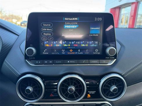 Certified 2025 Nissan Sentra SV image 26