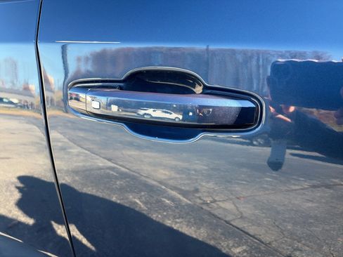 Used 2022 Chevrolet Silverado 1500 RST w/ RST All Star Premium Package image 16