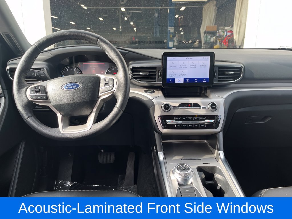 Used 2024 Ford Explorer XLT w/ Equipment Group 202A AWD/4WD image 17