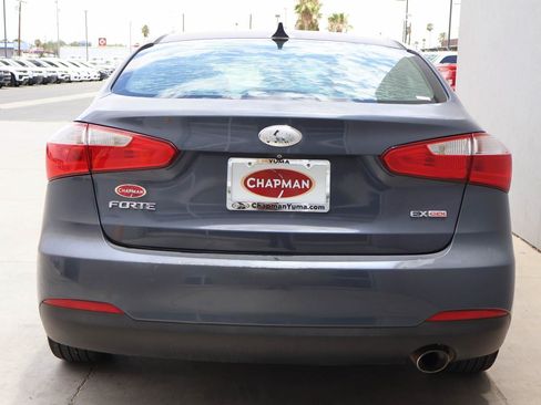 Used 2015 Kia Forte EX w/ UVO Package W/17" Alloys FWD image 4
