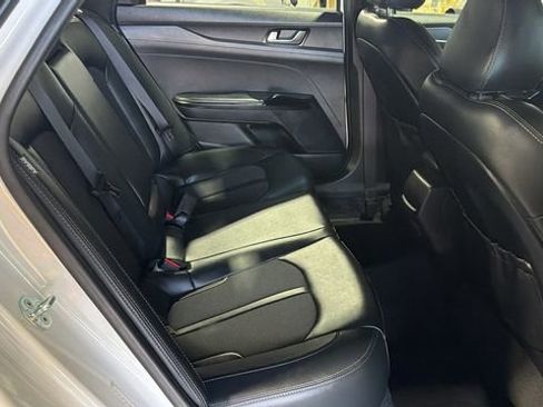 Used 2022 Kia K5 GT-Line FWD image 14