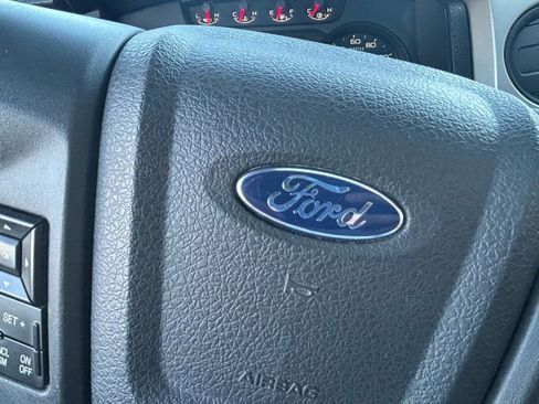 Used 2013 Ford F150 Raptor w/ Luxury Equipment Group AWD/4WD image 20
