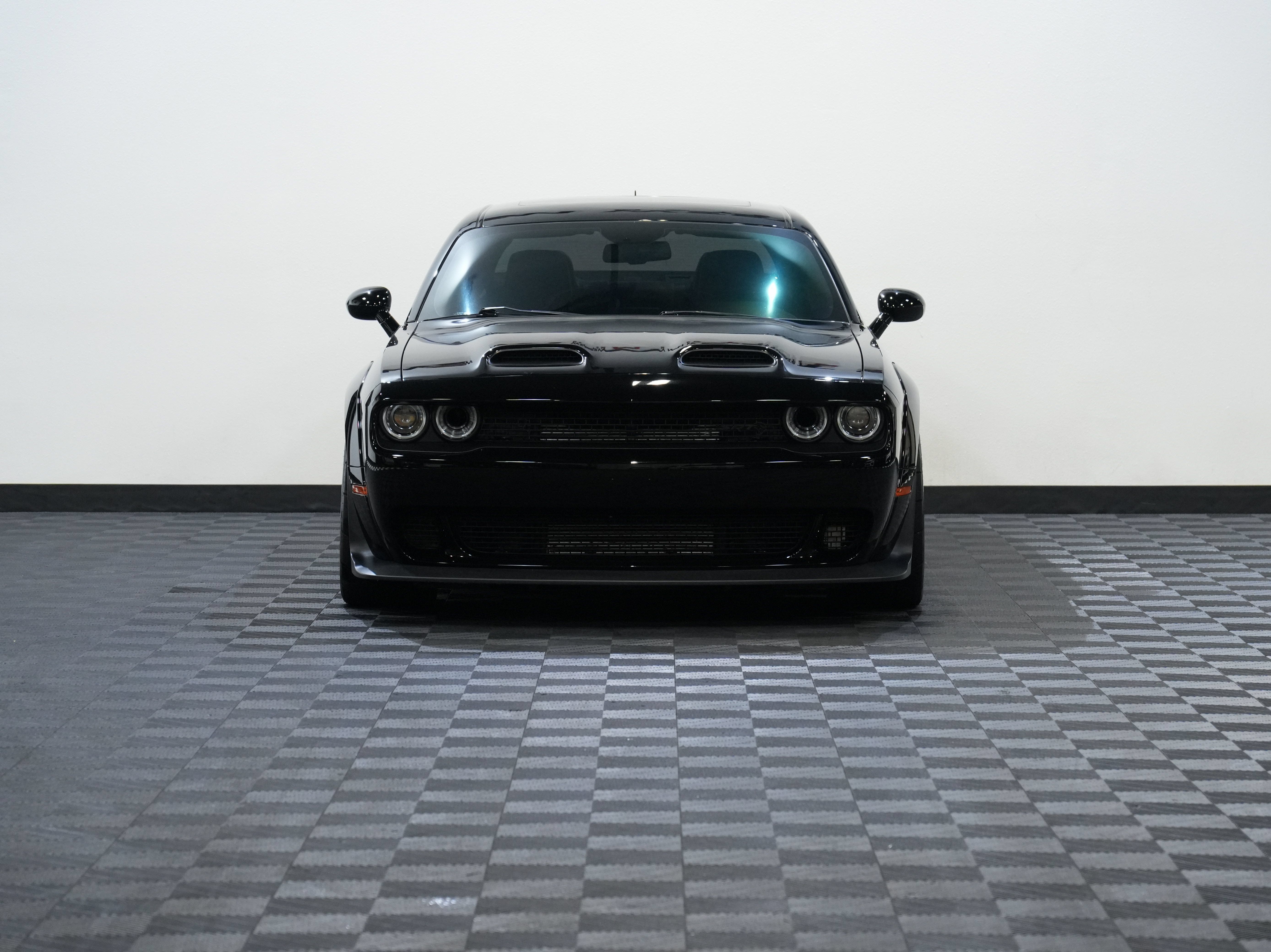 Used 2022 Dodge Challenger SRT Super Stock RWD image 4