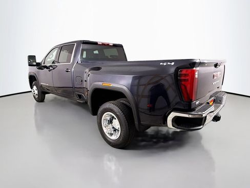 Used 2024 GMC Sierra 3500 SLE image 5