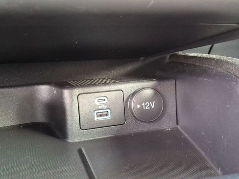 Certified 2023 Ford Escape Active AWD/4WD image 17
