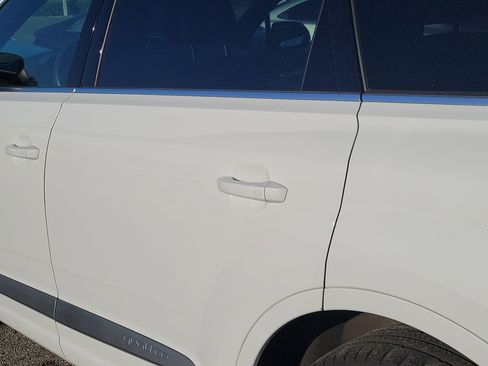 Used 2017 Audi Q7 3.0T Premium Plus image 24