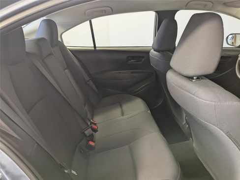 Used 2023 Toyota Corolla LE image 21