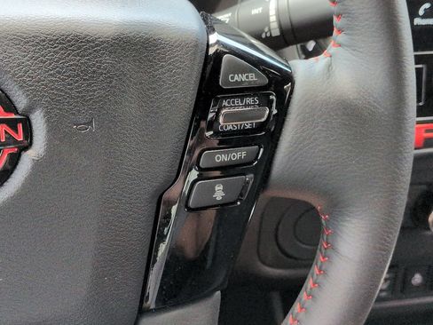 Used 2025 Nissan Frontier Pro-X w/ Pro Premium Package RWD image 28