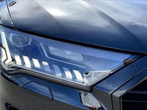 Used 2023 Audi Q7 3.0T Premium Plus w/ Premium Plus Package image 32