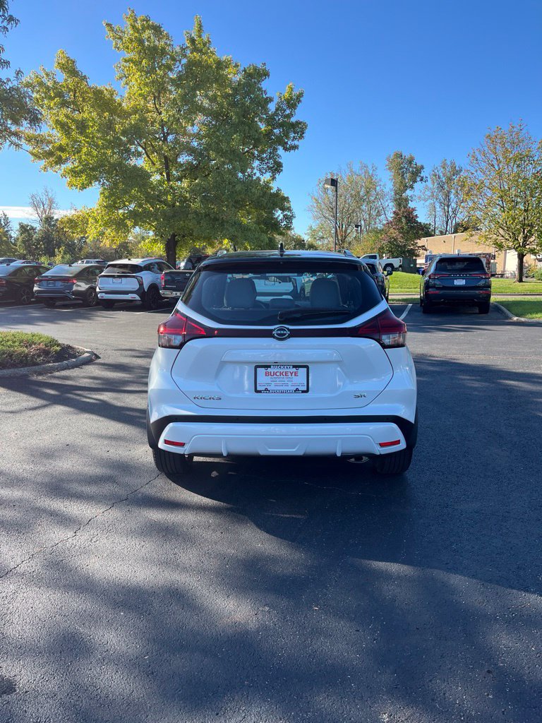 Certified 2023 Nissan Kicks SR w/ SR Premium Package FWD image 6