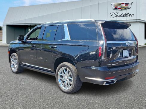Certified 2024 Cadillac Escalade Premium Luxury Platinum AWD/4WD image 3