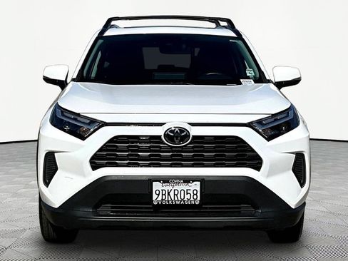 Used 2022 Toyota RAV4 XLE w/ Convenience Package AWD/4WD image 2