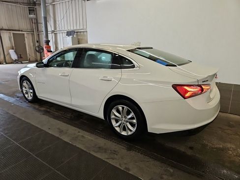 Used 2022 Chevrolet Malibu LT FWD image 4