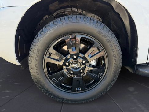 Used 2019 Toyota Sequoia TRD Sport w/ TRD Sport Premium Package AWD/4WD image 29