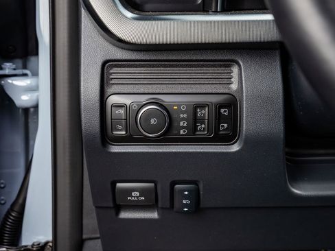 Used 2026 Ford F250 Platinum image 22