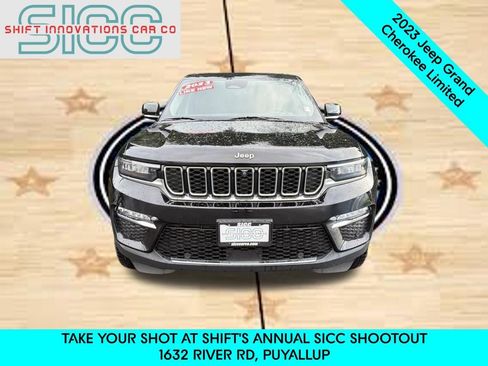 Used 2023 Jeep Grand Cherokee Limited w/ Luxury Tech Group II image 2