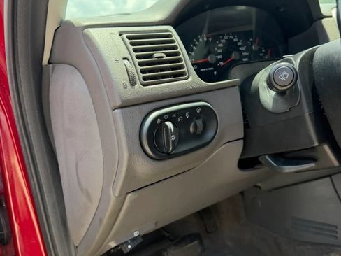 Used 2004 Ford Explorer Sport XLT AWD/4WD image 13