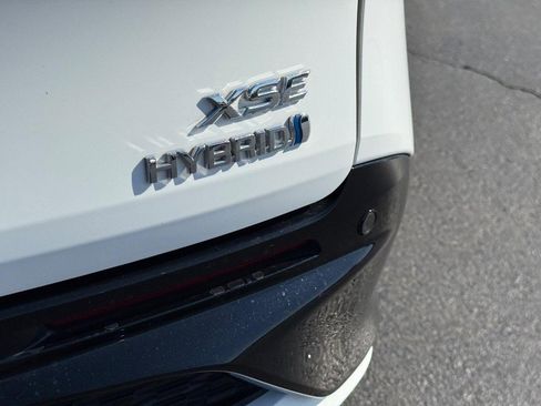 Certified 2024 Toyota Sienna XSE image 6