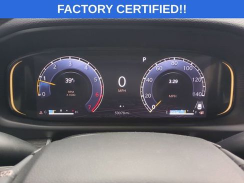 Certified 2024 Jeep Wagoneer Series II w/ Flexible Seating Group image 13