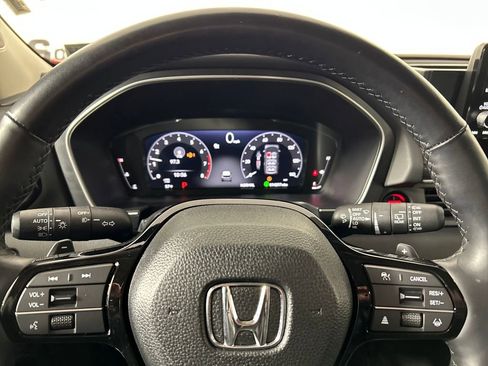 Used 2025 Honda Pilot Elite image 12