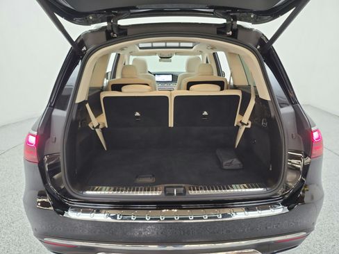 Used 2024 Mercedes-Benz GLS 450 4MATIC image 20