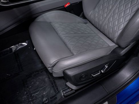 Used 2023 Audi S6 Prestige image 33