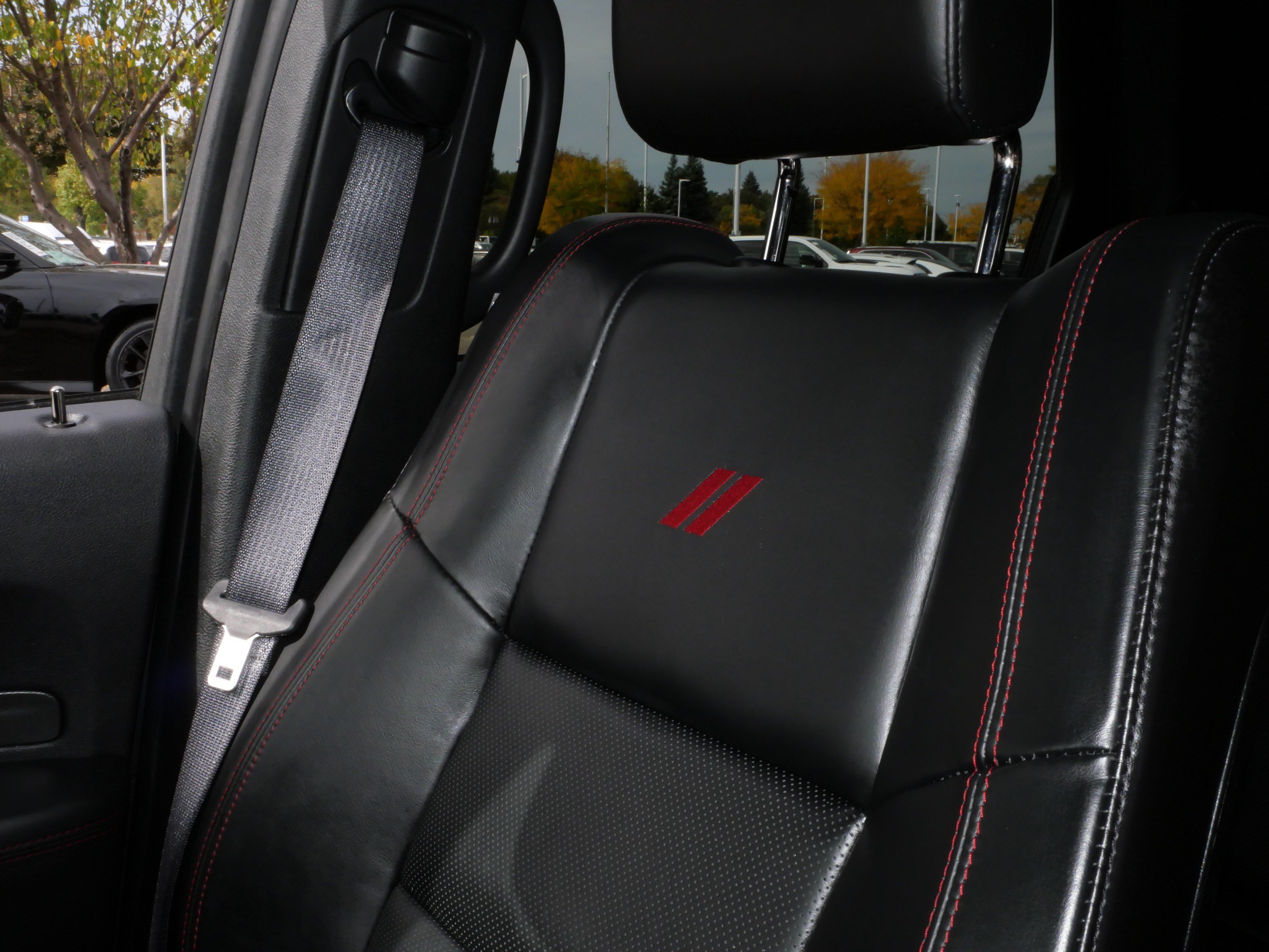Used 2023 Dodge Durango R/T AWD/4WD image 34