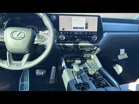 New 2026 Lexus TX 500h AWD image 15