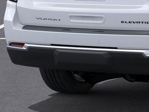 New 2026 GMC Yukon Elevation image 38