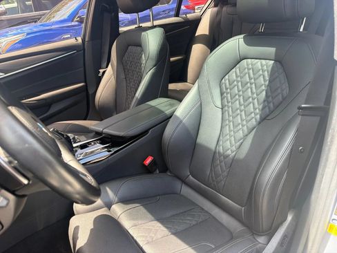 Used 2023 BMW 530i w/ M Sport Package RWD image 12