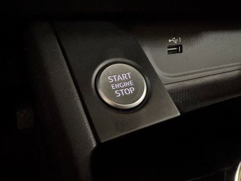 Used 2025 Audi A5 2.0T Premium Plus image 11