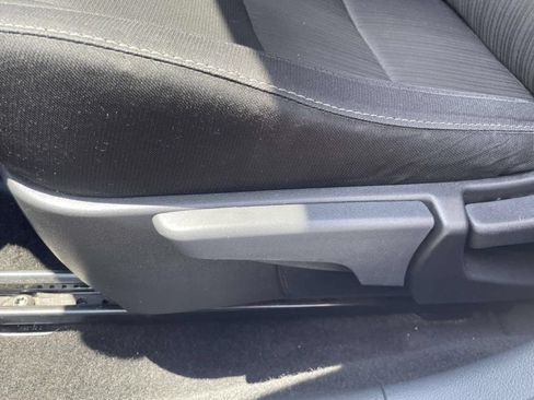 Used 2024 Nissan Sentra SV FWD image 13