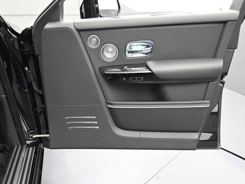 New 2027 Rolls-Royce Phantom Extended Wheelbase RWD image 30