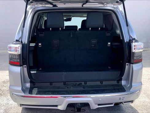 Used 2023 Toyota 4Runner Limited RWD image 18