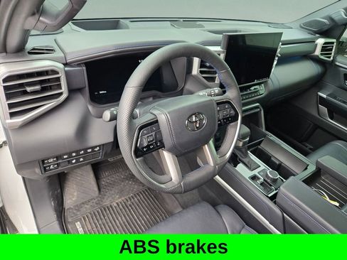 Used 2024 Toyota Sequoia Platinum image 10