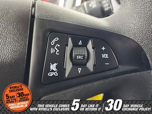 Used 2017 Chevrolet Equinox LS image 22