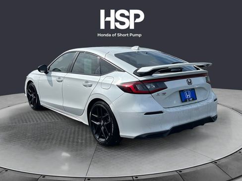 Used 2024 Honda Civic Sport image 3