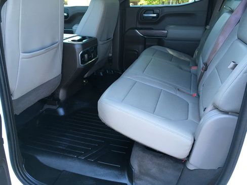 Used 2021 Chevrolet Silverado 1500 LTZ w/ Technology Package AWD/4WD image 27