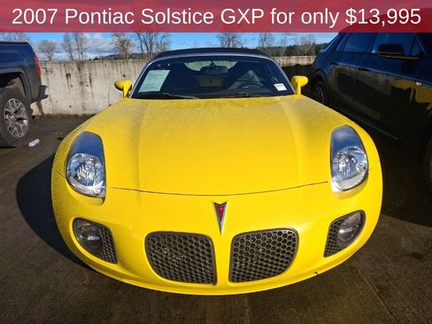 Used 2007 Pontiac Solstice GXP w/ Premium Package image 3