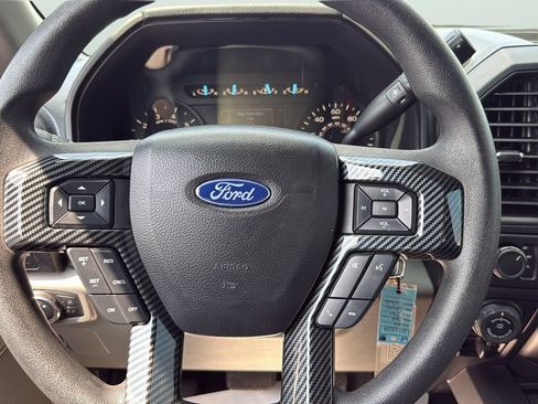 Used 2019 Ford F150 XL w/ Equipment Group 101A Mid AWD/4WD image 14