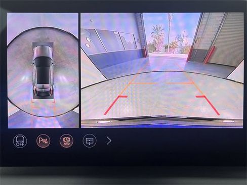 Used 2026 Cadillac Lyriq Sport image 15