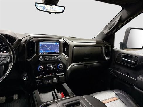 Used 2020 GMC Sierra 1500 AT4 image 26