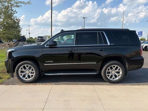Used 2019 GMC Yukon SLT AWD/4WD image 5