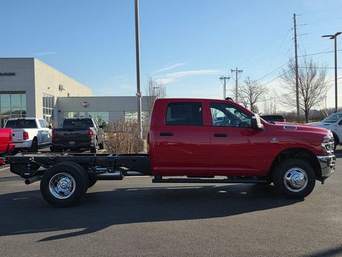 New 2026 RAM 3500 Tradesman image 4