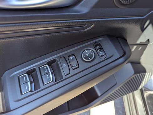 Used 2023 Honda Accord LX image 28