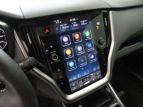 Certified 2025 Subaru Outback Onyx Edition image 19