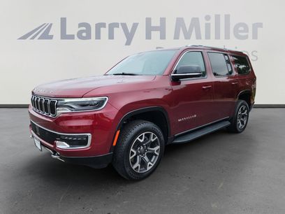 Used 2023 Jeep Wagoneer Series III w/ Preferred Equipment Group