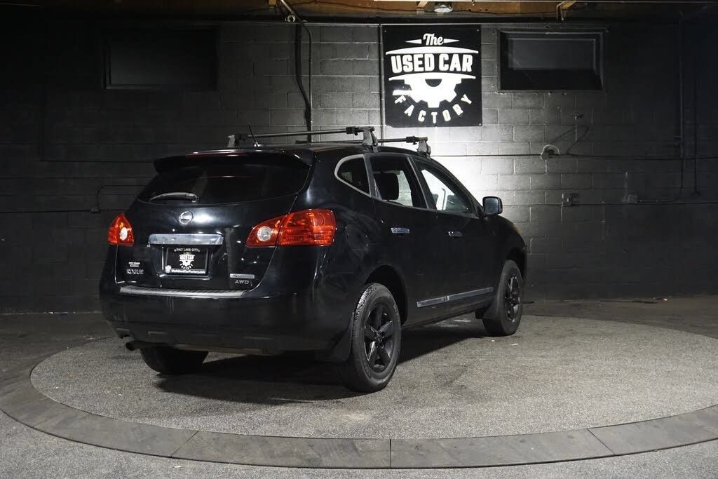 Used 2013 Nissan Rogue S w/ Special Edition Pkg AWD/4WD image 6