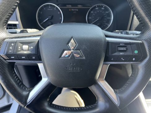 Used 2022 Mitsubishi Outlander SEL FWD image 13
